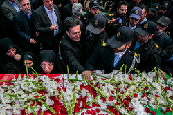  استقبال مردم خرمشهر از پیکر مطهر ۸۵ شهید تازه تفحص شده دفاع مقدس