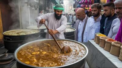  غذا‌های خیابانی خوشمزه پیشاور و روش پخت سنتی آنها