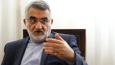  بروجردی: مذاکره با آمریکا برای «اتمام حجت» است / توانمندی موشکی قابل مذاکره نیست