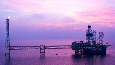  عملیات بارگیری نخستین جکت (چهارپایه) طرح توسعه میدان گازی فرزاد بی پایان یافت