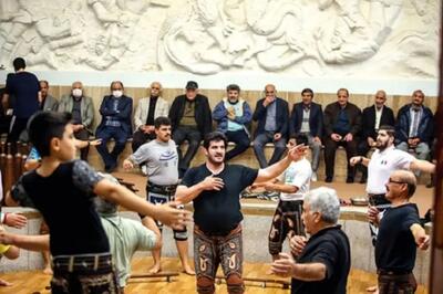  ویدئو معنادار از رسول خادم با لباس سیاه در زورخانه