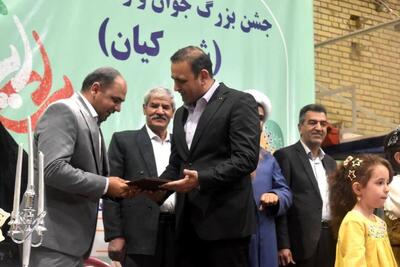  جشن بزرگ خانوادگی جوان و وصال شیرین در شهر کیان برگزار شد