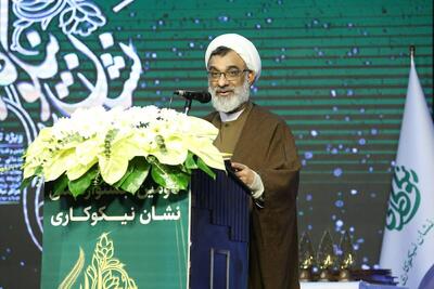  نیکوکاری مفصلِ حاکمیت و مردم است/ ضرورت تدوین الگوی حکمرانی حکمیِ امور خیر