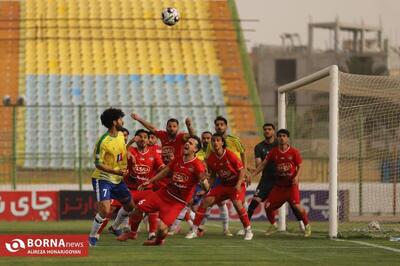  دیدار تیم‌های فوتبال صنعت نفت آبادان - بعثت کرمانشاه