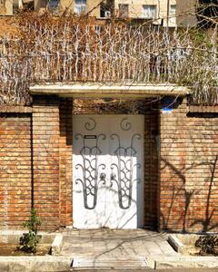  خانه پلاک 53 در خیابان بهار؛ مثل یک بیسکویت شیرین - چیدانه