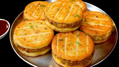  طرز تهیه یک صبحانه هندی خوشمزه (بون و تیکی سیب زمینی )