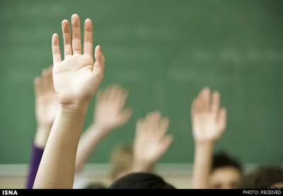  نظام آموزشی ما فقط دو گزینه می‌شناسد؛ یا مدرسه یا هیچ/ «نسخه واحد درسی برای همه مناطق کشور عادلانه نیست»