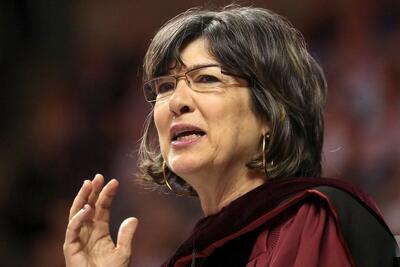  کریستین امان‌پور و روزنامه‌نگاری هنجاری