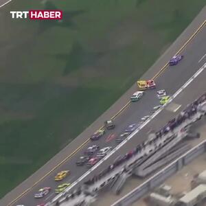  تصادف زنجیره‌ای در مسابقه دیتونا