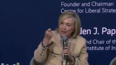  کلینتون: ترامپ به غرب و ارزش‌های انسانی خیانت کرد