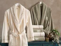  آیا می دانستید حوله حمام محل جمع آوری میکروب هاست؟