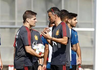  رابرت مورنو؛ از سایه لوئیس انریکه تا نیمکت احتمالی کاستاریکا