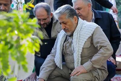  بازدید رئیس دانشگاه آزاد از مناطق عملیاتی راهیان نور