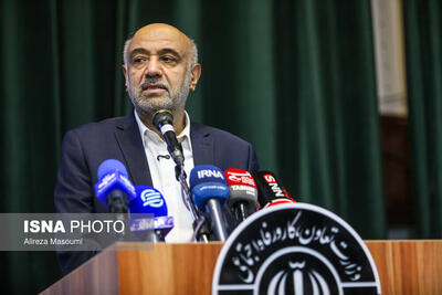  وزیر کار معیارهای جدید حذف یارانه را اعلام کرد/ اضافه شدن محصولات کشاورزی به کالابرگ