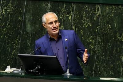  پورمحمدی: سال آینده صد در صد سهمیه از کارت سوخت به کارت بانکی منتقل می‌شود