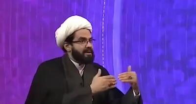  ببینید | اظهار نظر عجیب کارشناس برنامه صداوسیما: آیت الله خمینی (ره) در کودکی تک‌تیرانداز بود