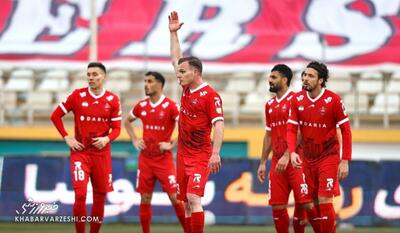  دنیل گرا در حد پرسپولیس نیست/ تیم اوسمار باید بیشتر از سه گل می‌خورد