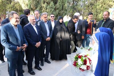  وزیر آموزش و پرورش وارد شیراز شد
