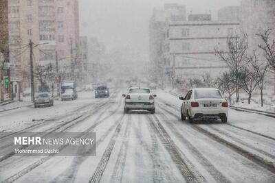  بارش برف و باران در ۴ استان/ انسداد ۹ محور مواصلاتی در کشور
