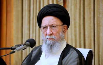  نورمفیدی: ملت ایران در برابر فشارهای ترکیبی ایستاده است