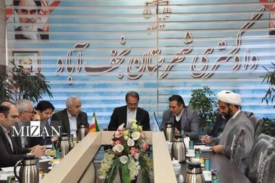  رئیس سازمان بازرسی پیگیری مشکلات کارخانه‌های کاشی و نیلو در نجف‌آباد را به بازرس کل استان محول کرد