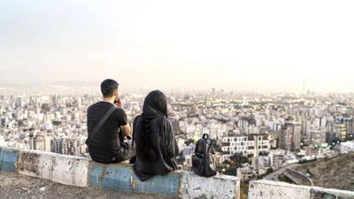  زلزله در بازار کار؛ ۸۰۰ هزار نفر به جمعیت غیرفعال کشور اضافه شدند/ اعتراف رسمی معاون وزیر کار به حق اعتراض جوانان