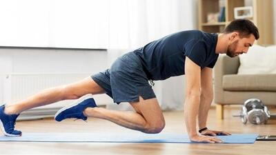  بهترین تمرینات خانگی برای عضله سازی سریع / عکس تمرینات
