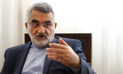  عضو کمیسیون امنیت ملی مجلس: مذاکره می کنیم که نگویند اگر ایران مذاکره می‌کرد جنگی رخ نمی‌داد