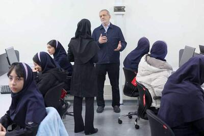  باید بستر توسعه مهارت‌های فردی و گروهی دانش‌آموزان فراهم شود | سیاست روز