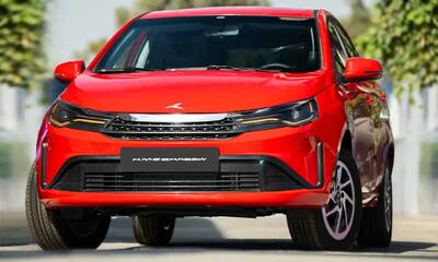  کی‌ام‌سی شدو؛ نخستین هاچ‌بک ملی کرمان موتور رونمایی شد