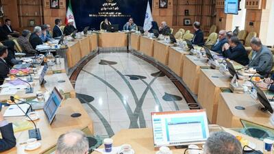  تأکید وزیر راه و شهرسازی بر تبیین اولویت‌های صندوق ملی مسکن