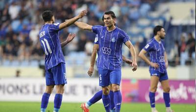  ورمزیار: الحسین بسته بازی می‌کند