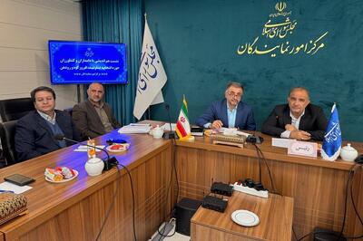  خطر عدم حمایت دولت از تولیدکنندگان پس از حذف ارز ترجیحی معیشت مردم را به نابودی می‌کشاند/اصلاح سیاست‌های ارزی زمینه رقابت عادلانه‌تری فراهم می‌کند