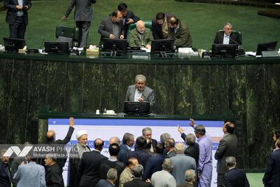  صحن علنی مجلس شورای اسلامی - ۲۸ بهمن ۱۴۰۴