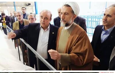  امام جمعه قزوین بر تلاش دستگاه‌های اجرایی برای رفع موانع تولید تأکید کرد