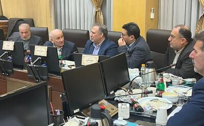  ترسیم اولویت‌های کلیدی سفر رئیس جمهور به مازندران در کمیسیون اقتصادی مجلس با استاندار و مجمع نمایندگان