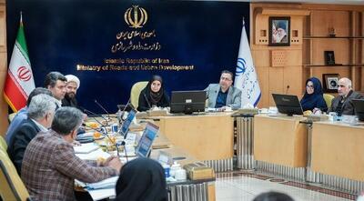  تأکید وزیر راه و شهرسازی بر تبیین اولویت‌های صندوق ملی مسکن
