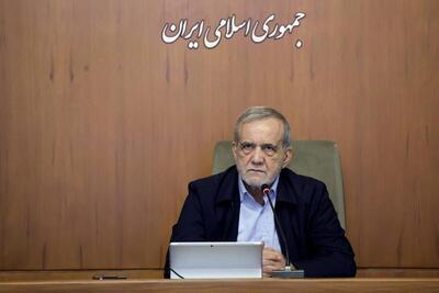  حضور هنرمندان در صحنه در فضای غبارآلود ناشی از حوادث تلخ اخیر قابل تقدیر است