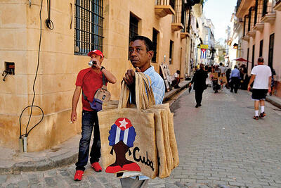  تغییر رژیم کوبا با گرسنگی