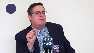  سلبریتی‌ها حق جوانان را خوردند و امروز با سرمایه زندگی آن‌ها در پروژه‌های نمایش خانگی دستمزدهای نجومی می‌گیرند/ همین خانم ترانه علیدوستی که ادای معترض در می‌آورد و مردم را تحریک به اغتشاش می‌کند با پول کثیف بانک سرمایه که حق مردم بود سریال شهرزاد را بازی کرد