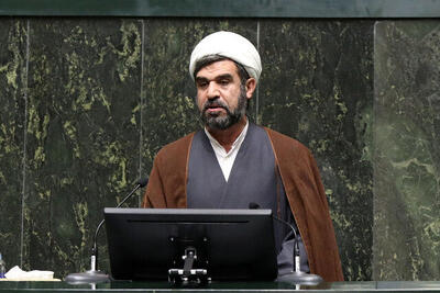  نماینده مجلس: با هیچ کشوری قطع رابطه نکرده‌ایم/ اگر امروز آمریکا قطع ارتباط با ما را در پیش گرفته، اقدام خودش بوده/ هرگز حاضر نیستیم برای اهداف کوتاه‌مدت، از استقلال خود دست برداریم