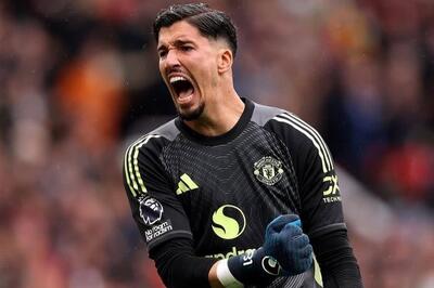  احتمال بازگشت دروازه‌بان منچستریونایتد به لیگ ترکیه