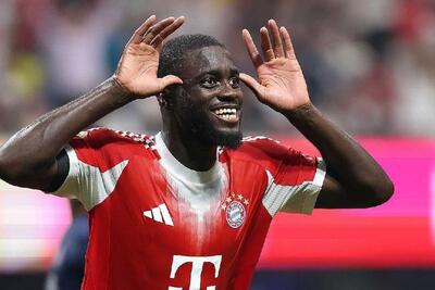  اعلان جنگ رئیس بایرن مونیخ علیه مدیر برنامه‌های زیاده خواه