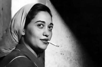  عکس| «مرضیه» خواننده قبل انقلاب در کنار مادرش؛ دهه ۵۰