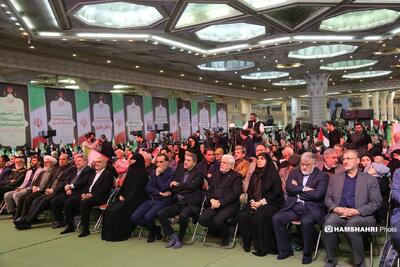  پزشکیان در مراسم چهلم شهدا، جان‌باختگان و قربانیان حوادث اخیر | ببینید