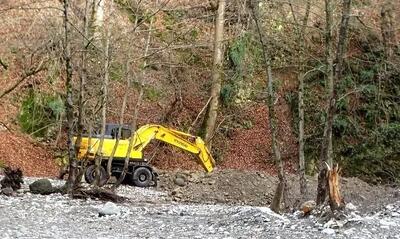  دستگیری متخلفان حرفه‌ای برداشت غیرمجاز شن و ماسه در شهرستان آستارا