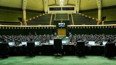  پاسخ قالیباف به تذکر ایزدخواه درباره صراحت نداشتن نرخ نان و بنزین در مصوبات مجلس