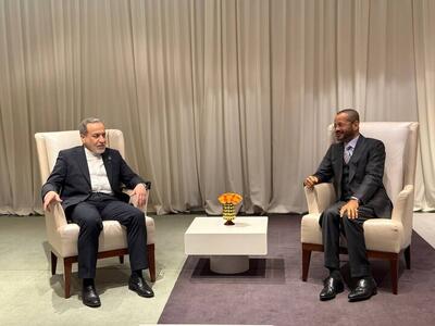  عراقچی با وزیر خارجه عمان دیدار کرد