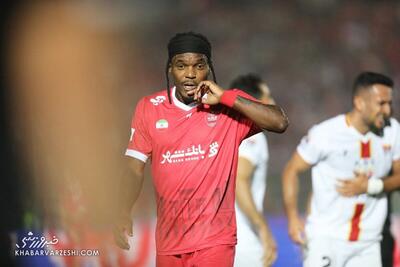  تذکر مدیرعامل پرسپولیس به بیفوما؛ باید تابع قوانین ایران باشی!