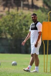  علی مبارکی جزو پنج هافبک برتر عراق - مردم سالاری آنلاین